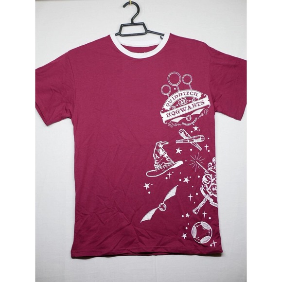 Harry Potter Wizarding World Quidditch at Hogwarts T-shirt Medium Golden Snitch - Picture 2 of 11
